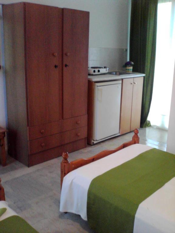 קאבוס Virginia'S Beachfront Apartments חדר תמונה