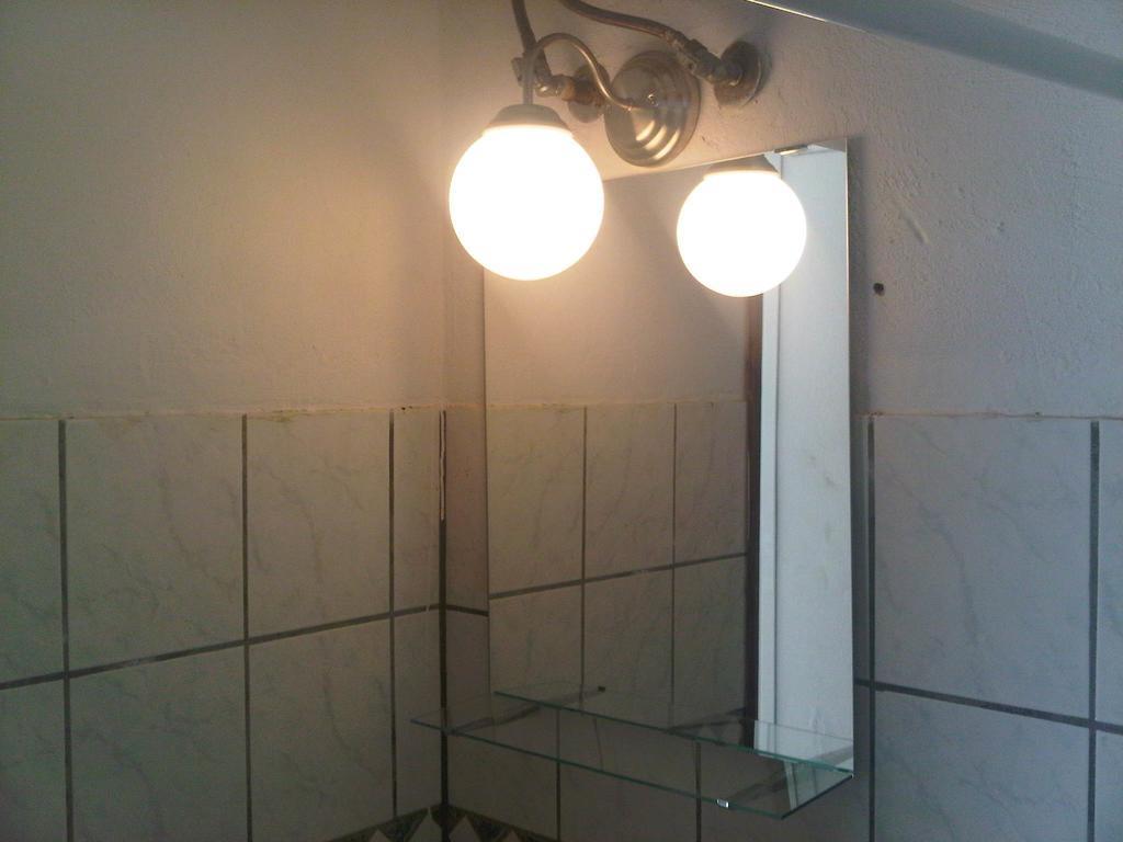 קאבוס Virginia'S Beachfront Apartments חדר תמונה