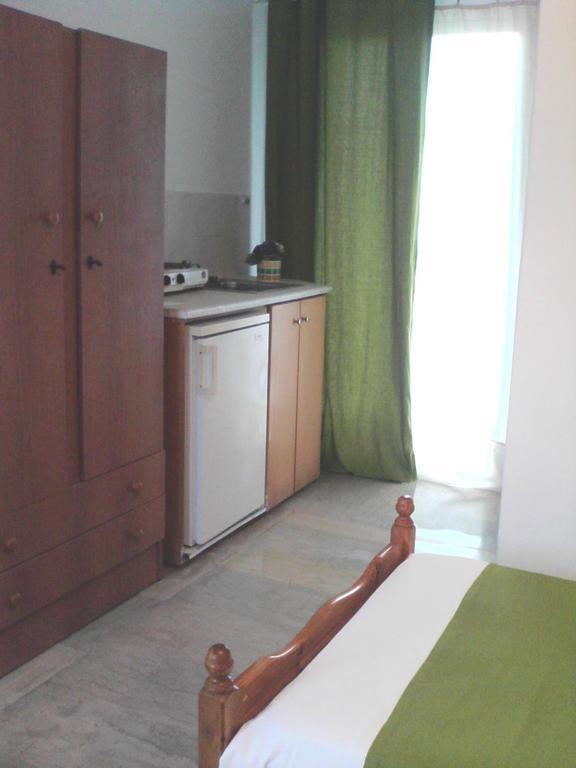 קאבוס Virginia'S Beachfront Apartments חדר תמונה