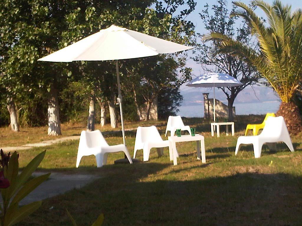 קאבוס Virginia'S Beachfront Apartments חדר תמונה